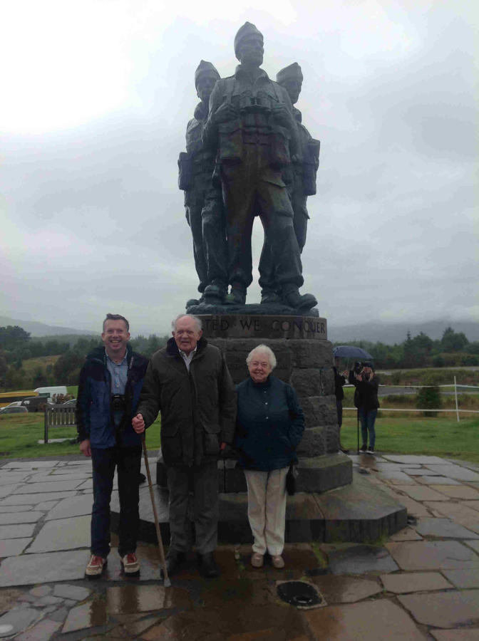 John Morgan 2 Cdo Bde Signals, with his wife and son