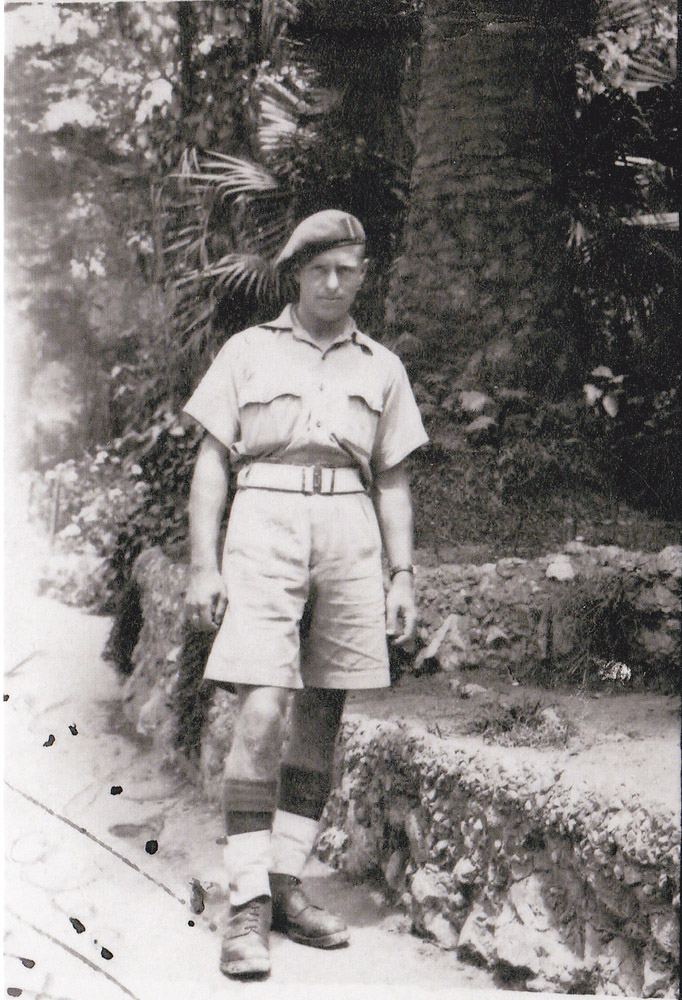 Sgt. Alex Mort, No.2 Commando 4 troop. Italy