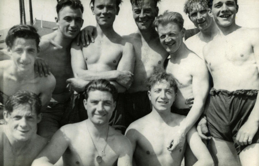 No.4 Commando 2 troop Willemstad April 1945. (3)