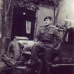 Sgt A.J. H. 'Harry' Hewitt, 46RM Commando 'S' troop, (3)