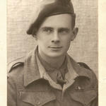 Roy Nicolle, No.5 Commando, 5 Troop, HQ Section Bren Gun.