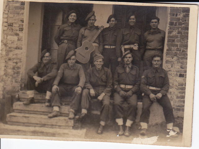 William Delaney, Lt Ferguson,  Pte Joe Nixon and others from No 9 Commando