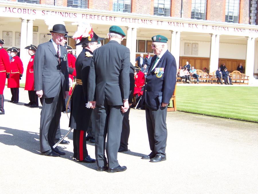 The Reviewing Officer is introduced to Jim Petrie No 6 Cdo.