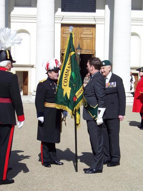 Maj Gen D McDowall meets David Davies, Standard Bearer...