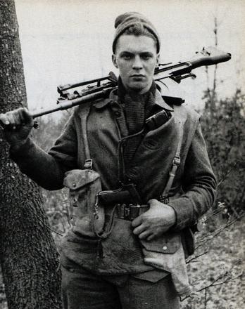 LCpl Ken Lowe, No.9 Commando
