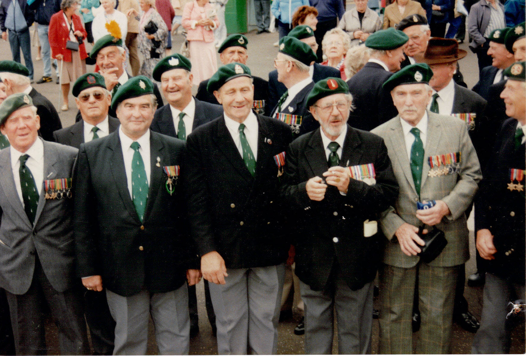 Group of Veterans several from No 5 Cdo