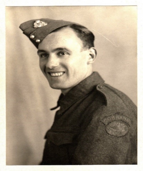 Pte. Jim Hirst, No 1 Commando 4 troop