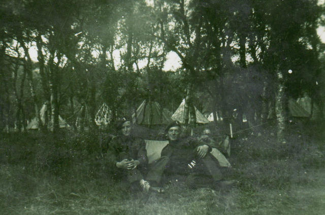 Gnrs. Alex  'Mac' MacAulay and Bill Harvey (on the right), No 4 Commando 1943