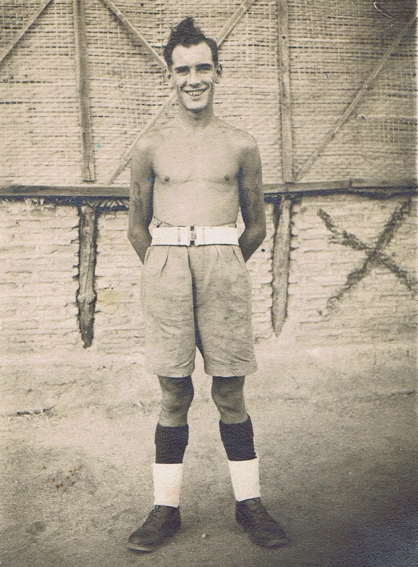 Leslie Williams, No.12 and 5 Commando