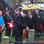 Ernie Mason, No.3 Commando lays the Wreath at Fort William