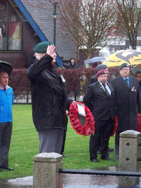 Gerry Keelor pays his respects.