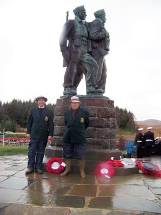 Lt. Hom Bahaduer Gurung & Mr Les Marshall with the wreath for 2nd Gurkha Rifles.