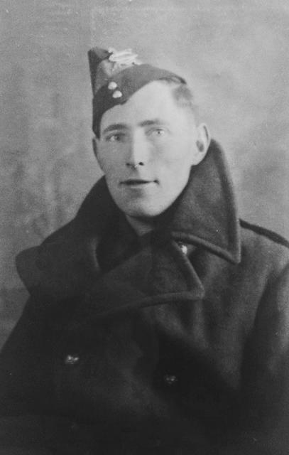 Ernest Albert 'Bert' Rowe, No.5 Commando 4 Troop.