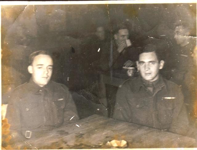 Alf Sawyer on the right served with No.2 Commando