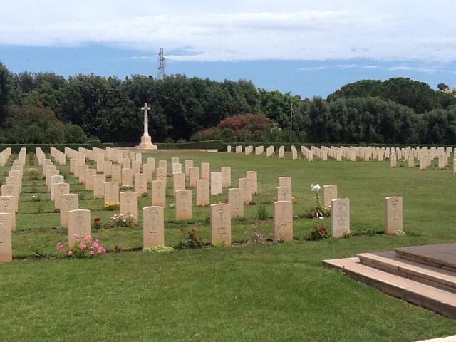 Syracuse War Cemetery June 2016