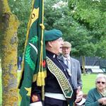 Fred Davies addresses the assembled veterans