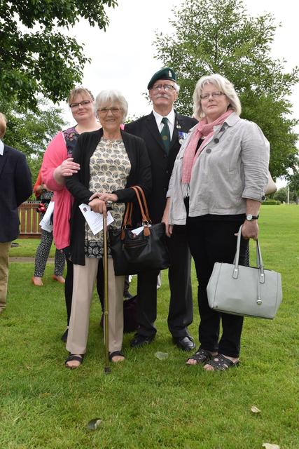 Gerry Keelor (3 Cdo. Bde OFP) & Family