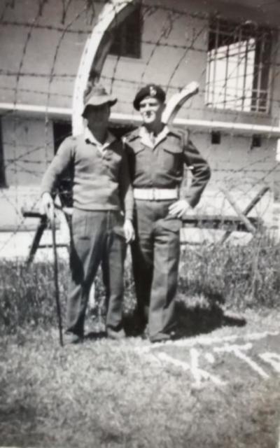 Mne Booth and Lt Manning - Fanling, Hong Kong 42 Cdo., 'X' Tp. 1946