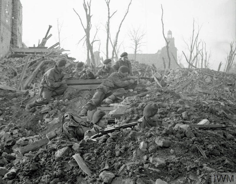 No 6 Commando in a defensive position after capturing Wesel