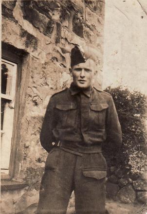 Idris Jones served in 5 troop No.1 Commando.