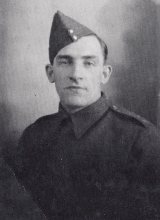 Mne. J.K. MacGregor later 33 Troop, 30 Cdo AU.