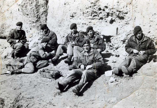 RM Cdos. arming No.36 HE Grenades c.1950-60
