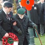 Jack Lamb, No.3 Commando prepares to lay The CVA Wreath