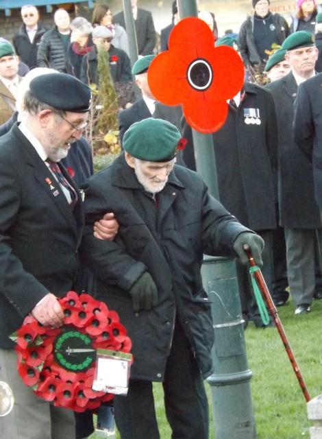 Jack Lamb, No.3 Commando prepares to lay The CVA Wreath
