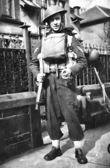Arthur Banks, No.1 Commando