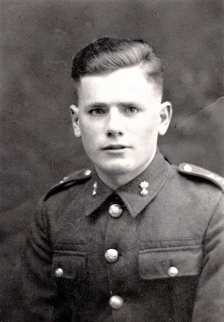 Derek R. Holroyd, No.1 Commando