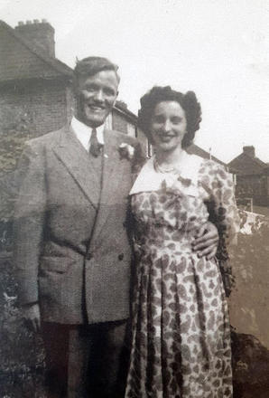 James Cox No 3 Cdo. and his wife Doris Jean