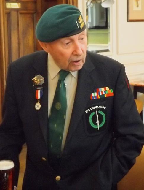 Roy Cadman (No.3 Cdo)