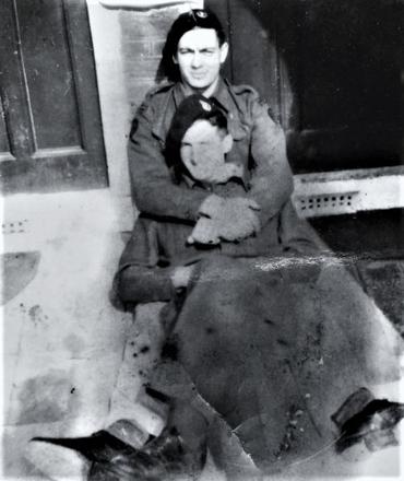 Bert Withrington  (rear) and David Thom,  41RM Commando