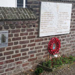 1st Commando Bde. plaque at St Martinus Churchyard, Linne