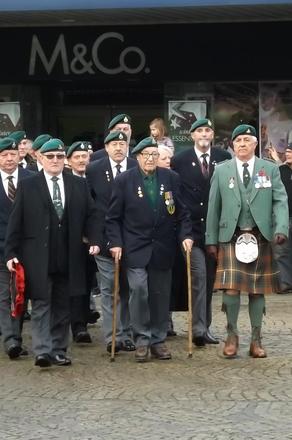 Veterans Parade through Fort William