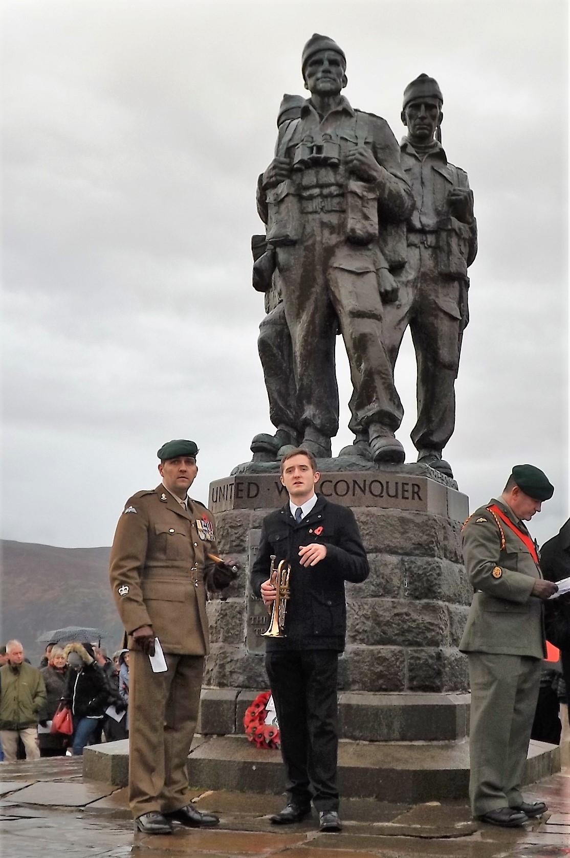 BSM Clarke briefs the Bugler