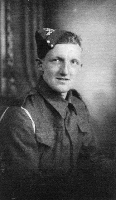 Gnr. Idris Holley, RA and No.1 Commando