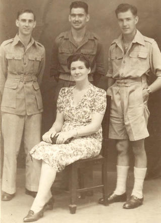 Ted Casselden with his 2 brothers and sister