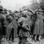 British troops with German POW's