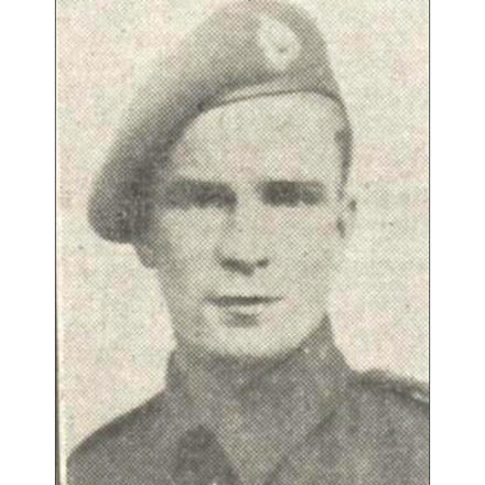 Marine Fred Snowden, 43RM Commando died of wounds 4/6/44 Brac.