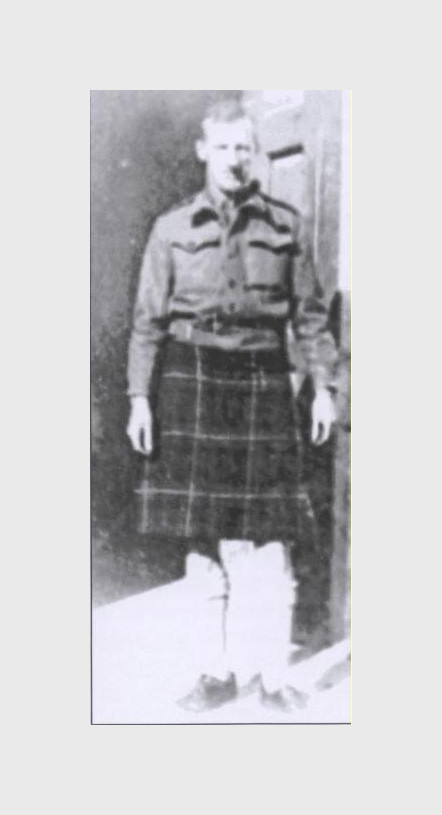 T/Capt. Lawrence 'Larry' Taylor, No.2 Commando