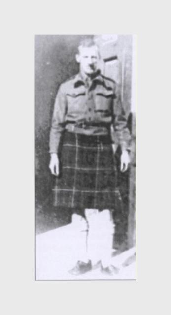 T/Capt. Lawrence 'Larry' Taylor, No.2 Commando