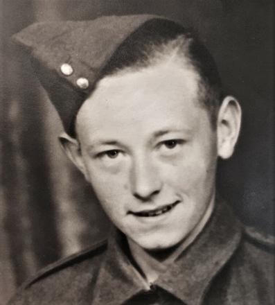 Harold Doug Bennett, No.5 Commando