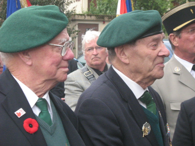 John Carney and Fred Walker (both No.3 Cdo) 19/8/2007 Berneval