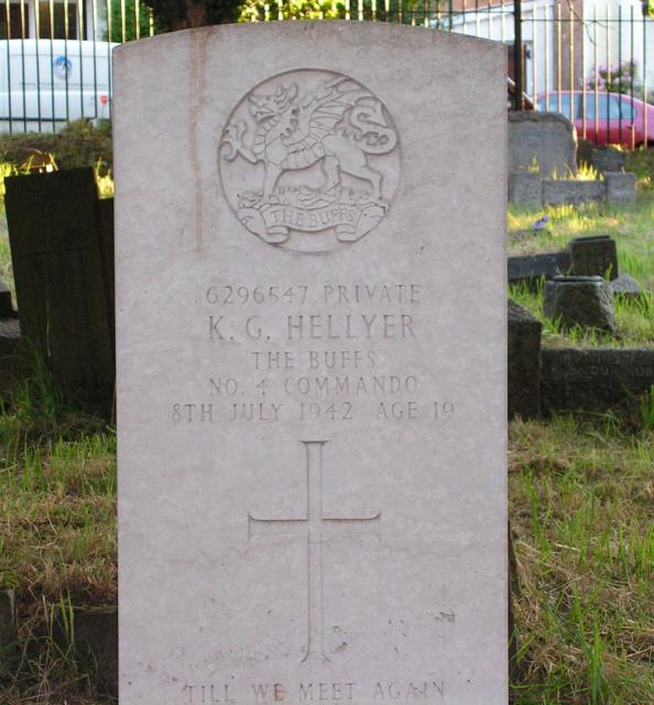 The grave of Private Kenneth Hellyer