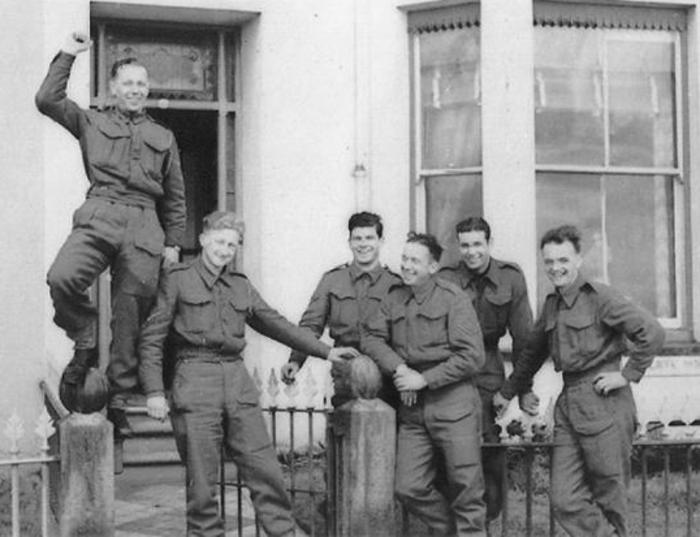 Hector Hunter and others. No.9 Commando.
