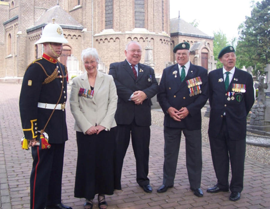 Ceremony in honour of L/Cpl Henry Eric Harden VC .