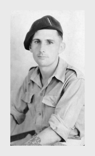 Gnr R. Hopkins, No.2 Commando 5 Troop