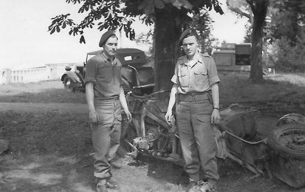 Frank Verbist 4 (Belgian) Troop on the right
