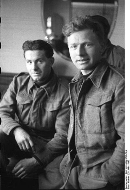 No.9 Commando Cpls. Ian Maclagen and Bert Shipton (on right). St Nazaire, 29 March 1942